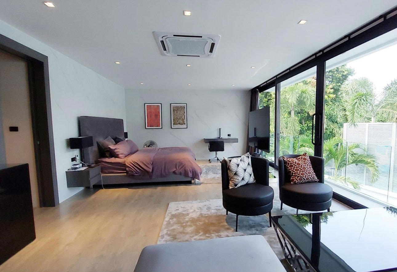 Beautiful Pratumnak Executive Pool Villa (22)